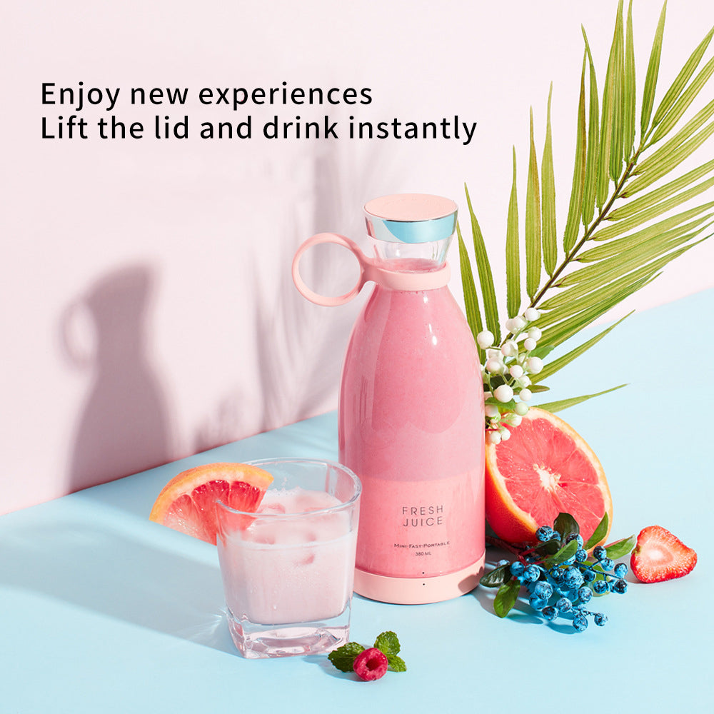 Portable USB-C Rechargeable Blender – Mini Juicer & Shake Mixer